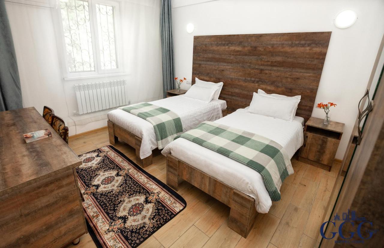 Gg Group Hotel Алматы Экстерьер фото